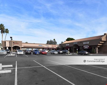 A look at Royal Palm Plaza Retail space for Rent in Tempe