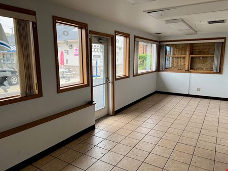 A look at Used-Car Lot with Sales Office Commercial space for Rent in Toledo