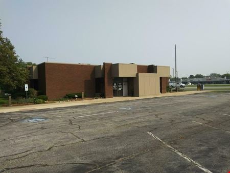 A look at Schererville Former Bank Building commercial space in Schererville