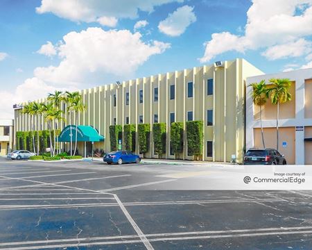 A look at Dadeland Professional Building commercial space in Miami