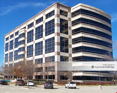 A look at One Panorama Center commercial space in Irving