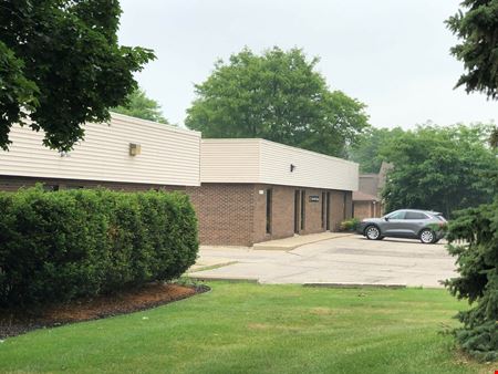 A look at 32500 Schoolcraft Rd commercial space in Livonia