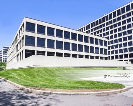 A look at O'Hare Plaza - 8735 West Higgins Office space for Rent in Chicago