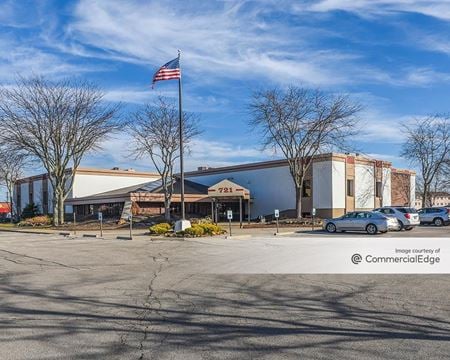 A look at The 721 Building commercial space in Youngstown