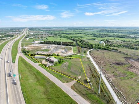 A look at 14656 Interstate 35 North Frontage Road commercial space in Elm Mott