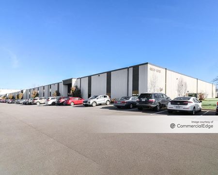 A look at Crosstown Distribution Center commercial space in Eden Prairie
