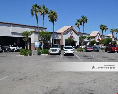 A look at Glenfair Plaza Commercial space for Rent in Glendale