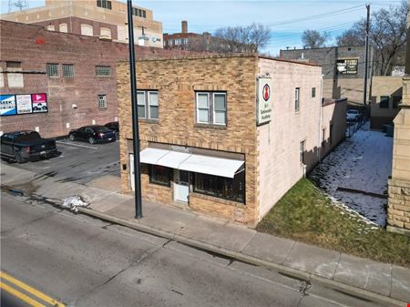 A look at 415 S Farwell St commercial space in Eau Claire