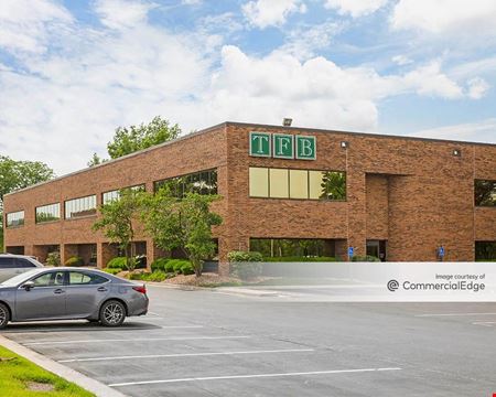 A look at 4801 West 110th Street commercial space in Overland Park