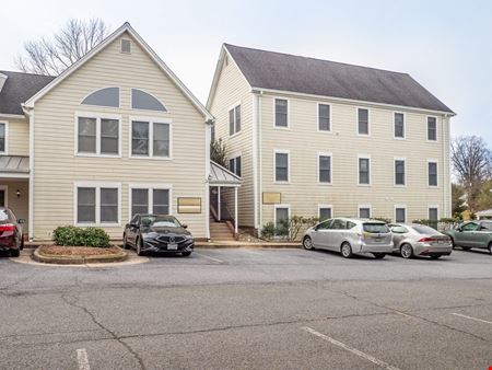 A look at Second Level End Unit Office Commercial space for Rent in Fairfax