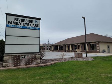 A look at 1645 W Kimberly Road Ste 4 commercial space in Davenport