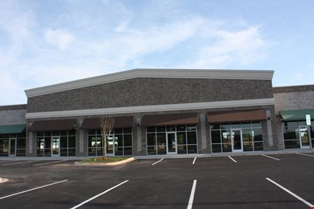 A look at Rosemont Park Shopping Center commercial space in Fort Mill
