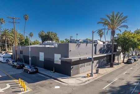 A look at 752-758 N Highland Ave commercial space in Los Angeles