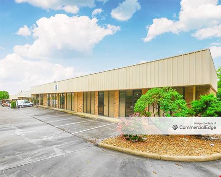 A look at Wall Street Business Park commercial space in Austin