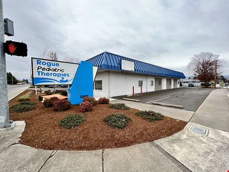A look at 3265 Biddle Rd. Medford commercial space in Medford