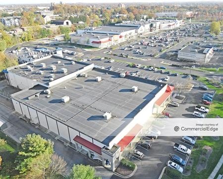 A look at Gateway Village Shopping Center Retail space for Rent in Annapolis