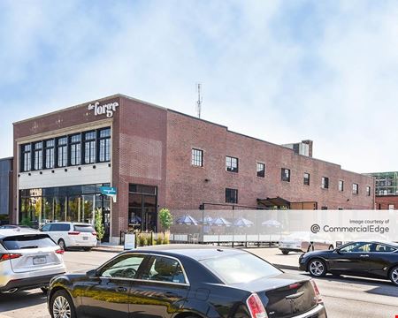 A look at Locust Plaza Office space for Rent in Des Moines