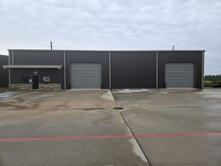 A look at 22816 Hufsmith Khorville - 8,000 square feet warehouse for lease or for sale commercial space in Tomball