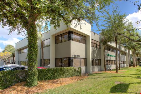 A look at Fairway III Corporate Center Commercial space for Rent in Miami Lakes