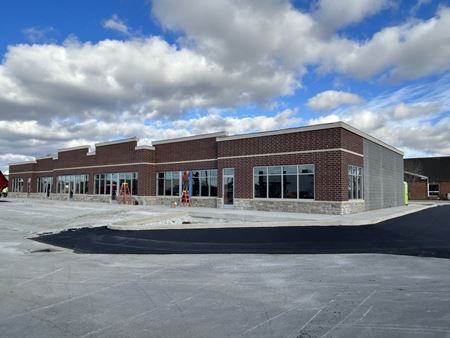 A look at Emerald Crossings II Retail space for Rent in Dyer