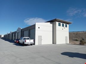 1,041 SF Office/Warehouse