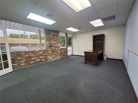 A look at 72703 Commercial space for Rent in Fayetteville