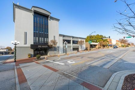 A look at 201-C N Main St commercial space in Anderson