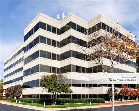 A look at 400 Embassy Row commercial space in Sandy Springs