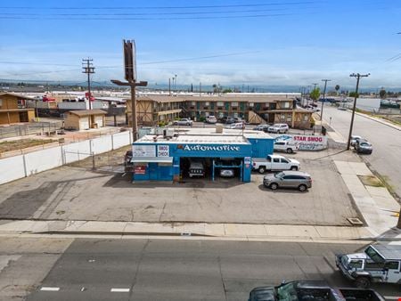 A look at 2000 Union Avenue commercial space in Bakersfield