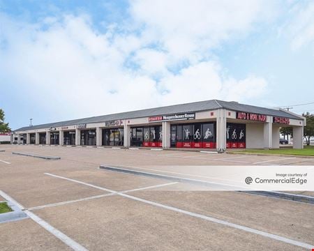 A look at Galloway Plaza Commercial space for Rent in Mesquite