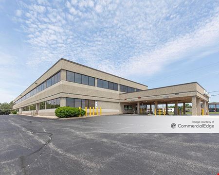 A look at 19601 West Bluemound Road commercial space in Brookfield