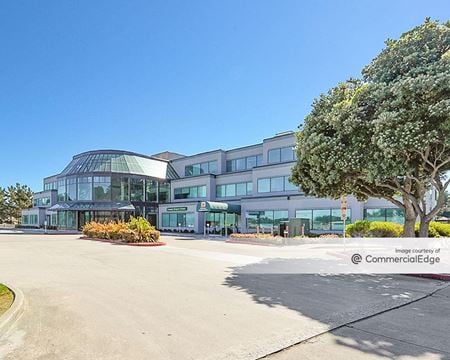 A look at Physicians Medical Center commercial space in Daly City