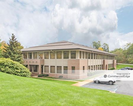 A look at Alten Oaks Office Park Office space for Rent in Ada