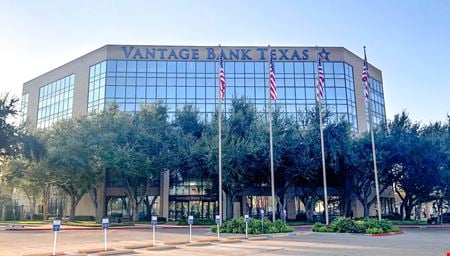 A look at Vantage Bank Building commercial space in McAllen