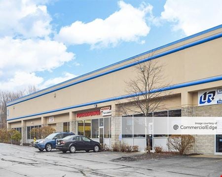 A look at Cranberry Commerce Center commercial space in Cranberry Township