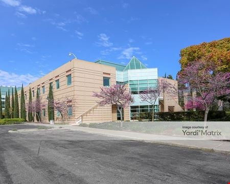 A look at 975 Page Mill Road commercial space in Palo Alto