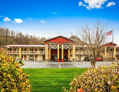 A look at Best Western Mountainbrook Inn commercial space in Maggie Valley