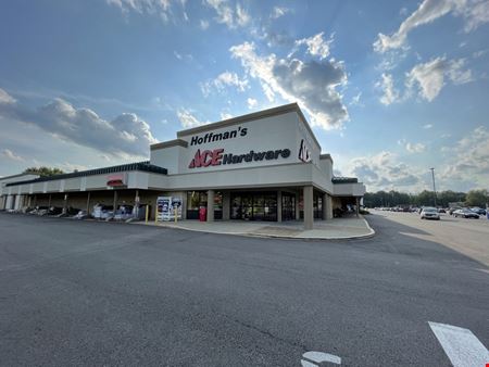A look at Ellet Acme Plaza Commercial space for Rent in Akron