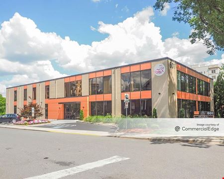 A look at 801 East Morehead Street Commercial space for Rent in Charlotte