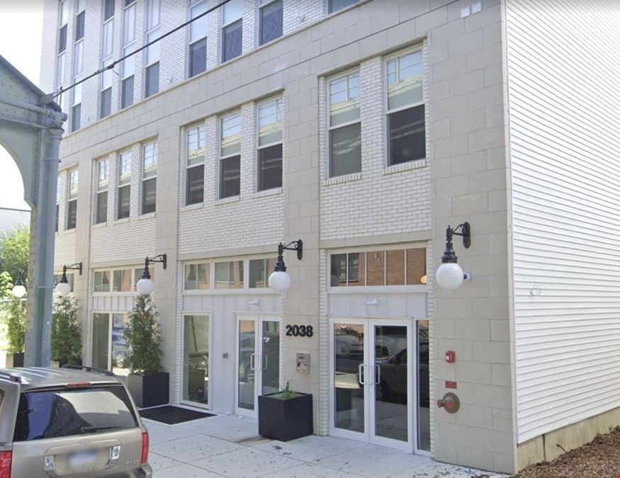 1,300 SF | 2038 N Front St | Retail/Office Space for Lease