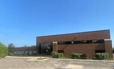 A look at 10608 West 163rd Place commercial space in Orland Park