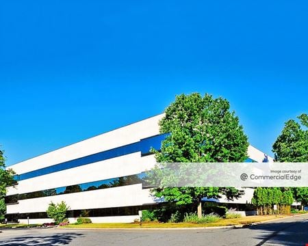 A look at 280 Corporate Center - 75 Livingston Avenue Commercial space for Rent in Roseland