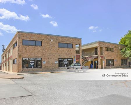 A look at Village Medical Plaza commercial space in San Antonio