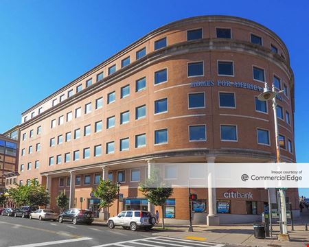 A look at Station Plaza commercial space in Yonkers