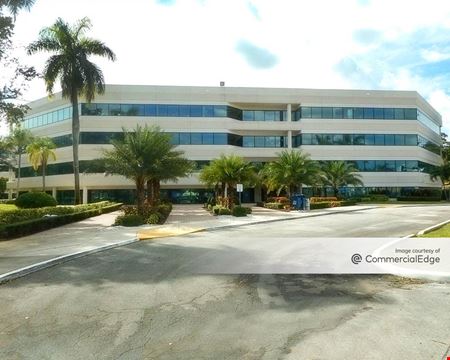 A look at Venture Corporate Center I Commercial space for Rent in Hollywood