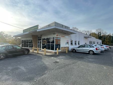 A look at 712 E Main St commercial space in Riverhead