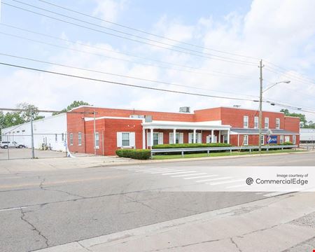 A look at 2901 North Walnut Street commercial space in Muncie