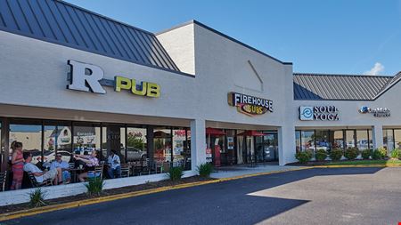 A look at Crossroads Shopping Center Commercial space for Rent in Charleston