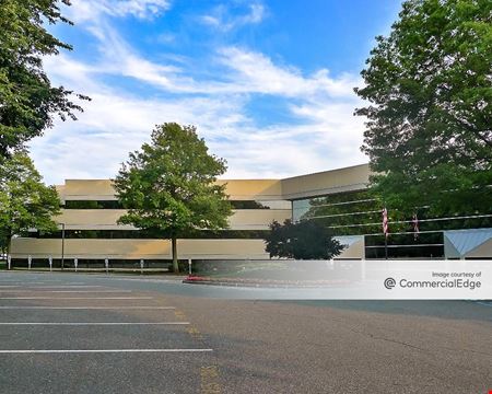 A look at 10 Waterview Blvd commercial space in Parsippany