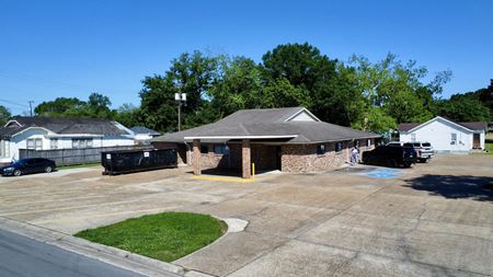 A look at Former Fresenius Kidney Care; Crowley Medical Office For Sale Office space for Rent in Crowley